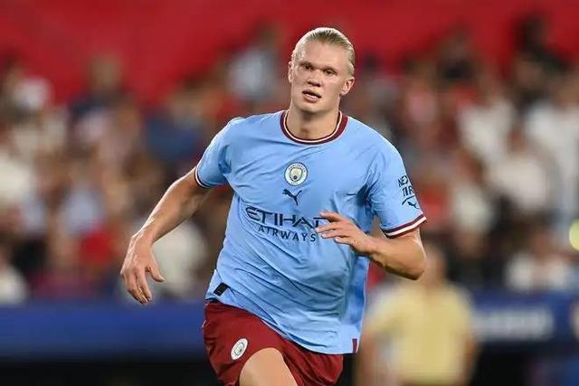 中场核心跑动全场第一，数据炸裂