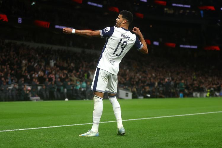 德国U21大名单：17岁卡尔入选，比朔夫、阿尔扬-伊布在列