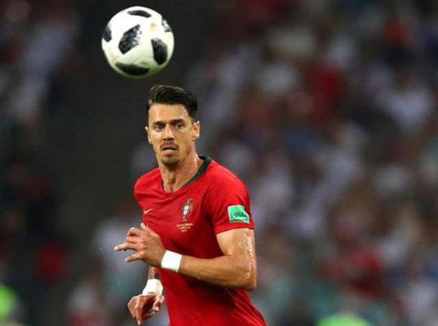 美记：经历上次失败后篮网已放弃吸引巨星，目前专注于选秀