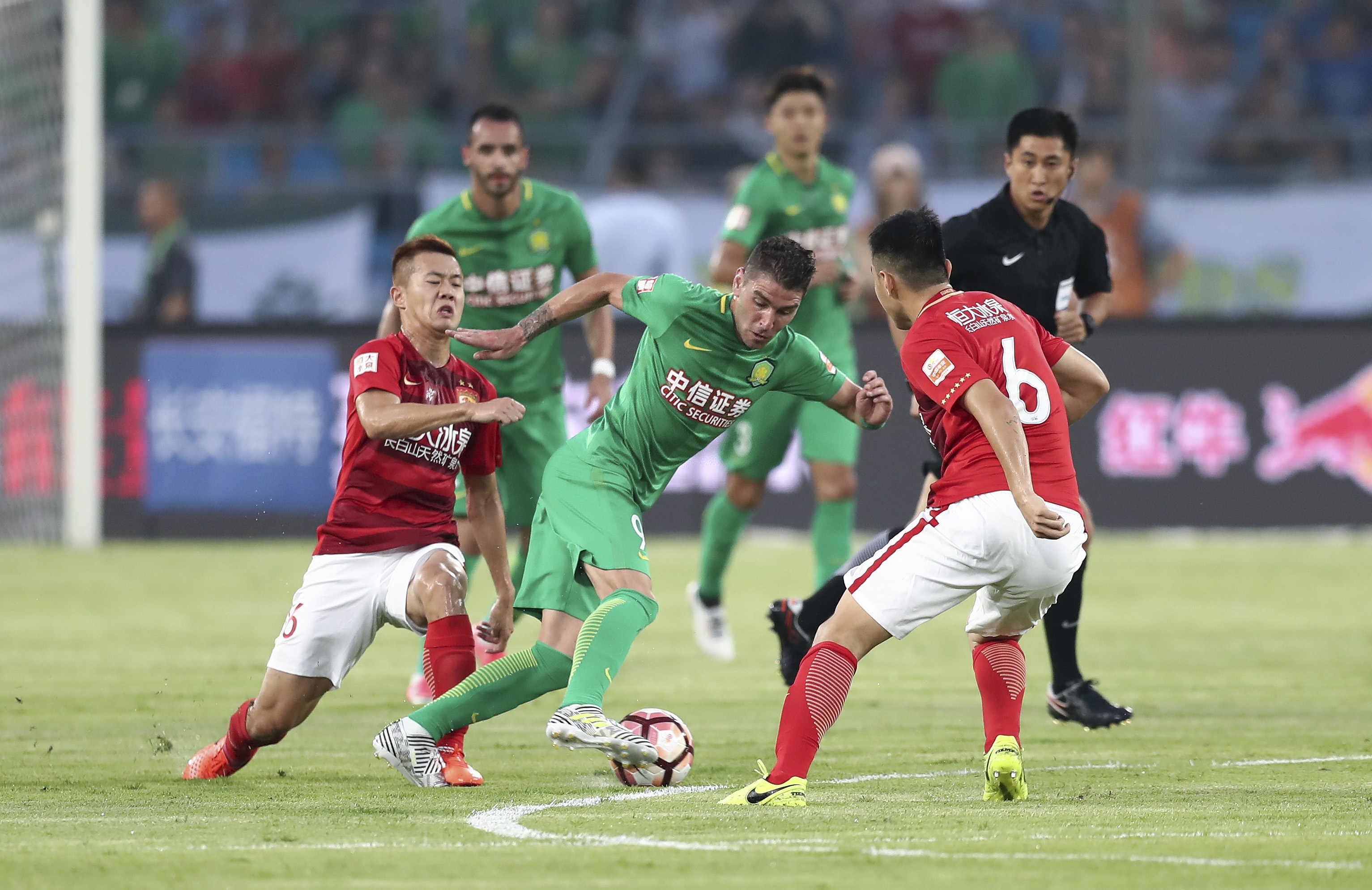 TES官方：队内打野选手Kanavi正式离队